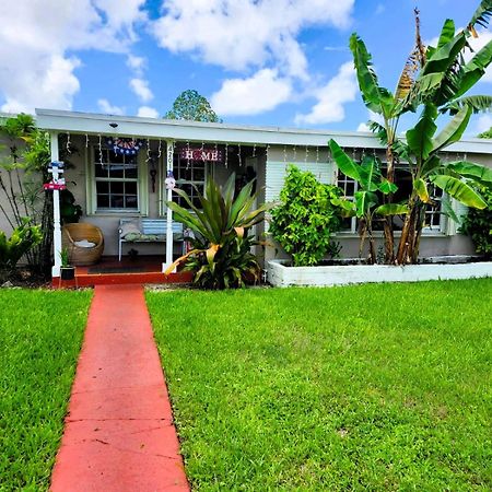 Patuca Home Tamiami Exteriör bild