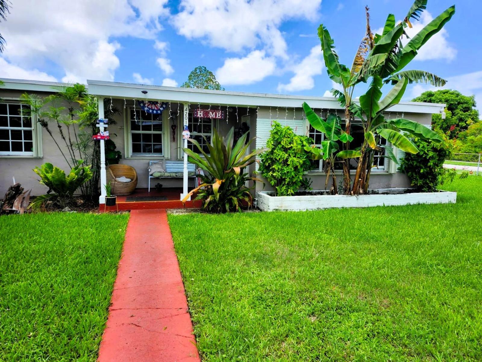 Patuca Home Tamiami Exteriör bild